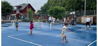 Den 19 augusti deltar Salk i Tennisens dag. Välkommen att prova på vår sport!